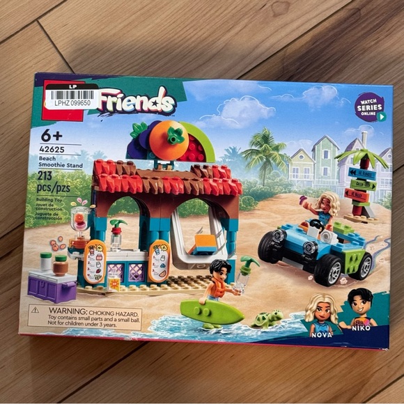 Lego Friends Beach Smoothie Stand Building Set - Picture 2 of 4
